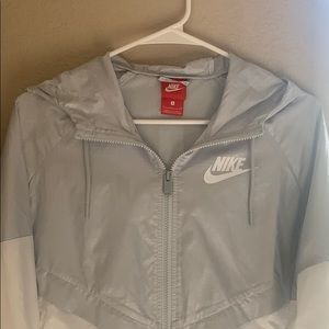 nike windbreaker